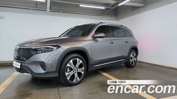 Mercedes-Benz EQB 2026