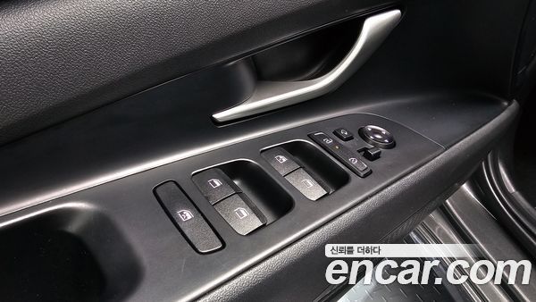 Hyundai Elantra 2025, фото 28