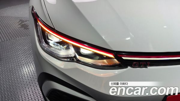 Volkswagen Golf 2024, фото 8