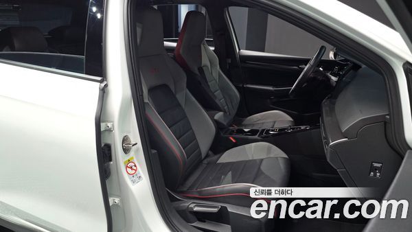 Volkswagen Golf 2024, фото 16