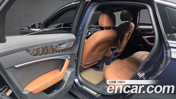 Audi A6 2020, фото 15
