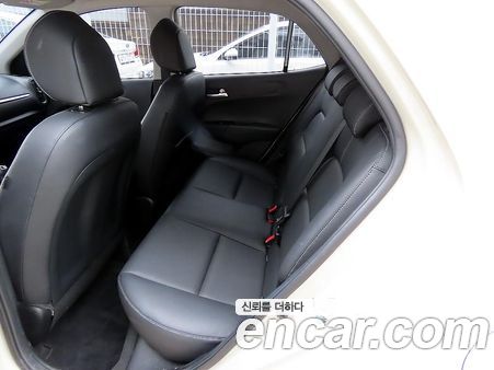 Kia Picanto 2022, фото 10