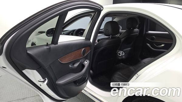 Mercedes-Benz C-Class 2020, фото 16
