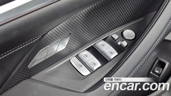 BMW 4 Series 2026, фото 31
