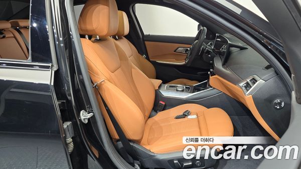 BMW 3 Series 2025, фото 16