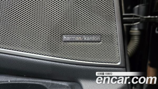 BMW 3 Series 2025, фото 29