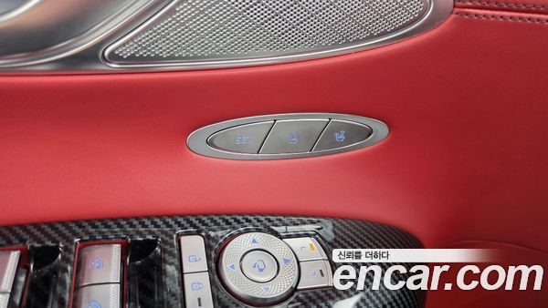 Genesis GV70 2021, фото 30