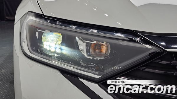 Volkswagen Jetta 2023, фото 8