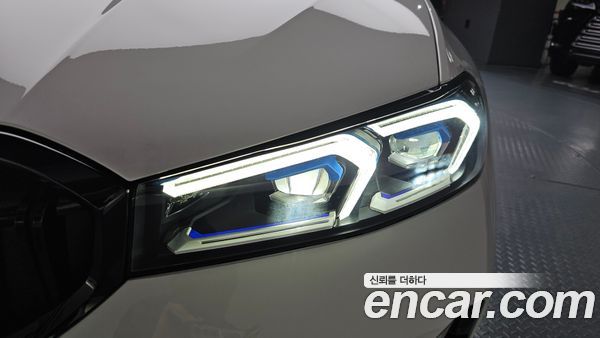 BMW 3 Series 2025, фото 7