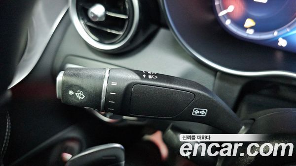 Mercedes-Benz C-Class 2020, фото 28