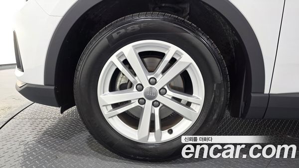 Audi Q3 2020, фото 5