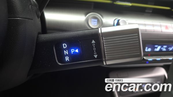 Hyundai Kona 2025, фото 12