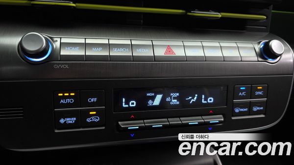 Hyundai Kona 2025, фото 30