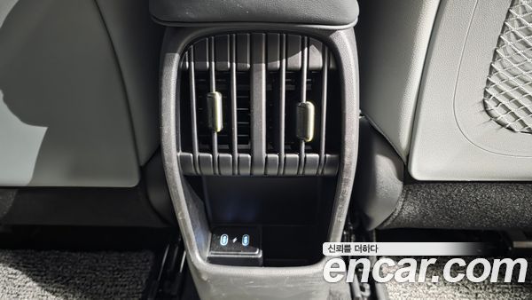 Hyundai Kona 2025, фото 35