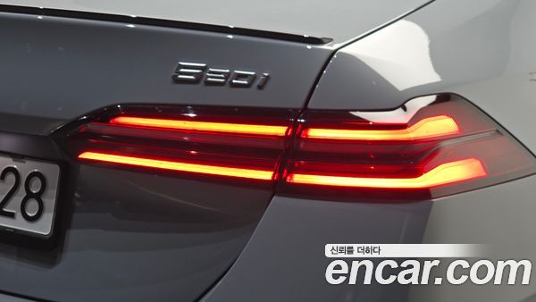 BMW 5 Series 2026, фото 9