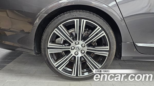 Volvo S90 2023, фото 5