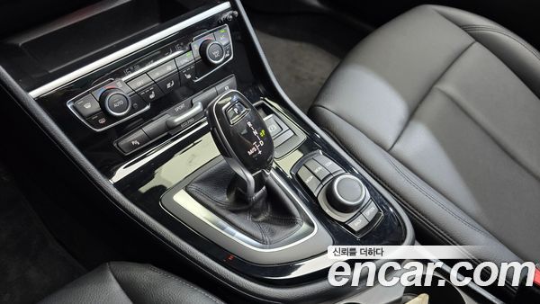 BMW 2 Series 2020, фото 9