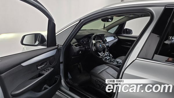 BMW 2 Series 2020, фото 10