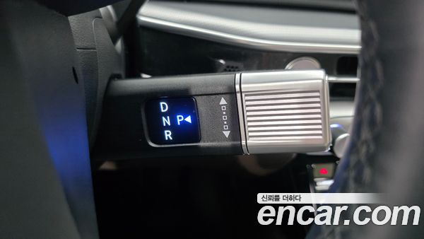 Hyundai Grandeur 2023, фото 9