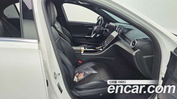 Mercedes-Benz C-Class 2022, фото 16