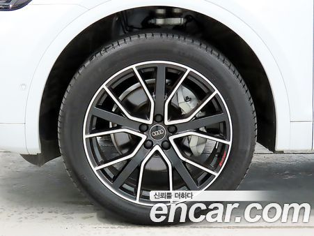 Audi Q5 2024, фото 20