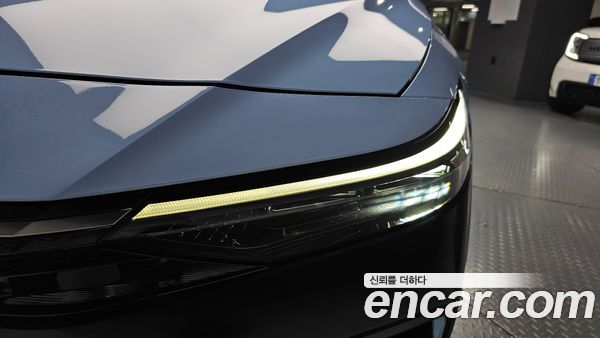 Hyundai Elantra 2024, фото 7
