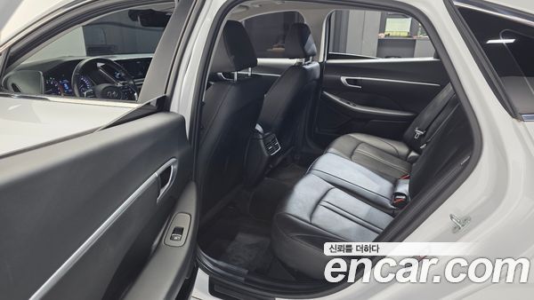 Hyundai Sonata 2020, фото 16