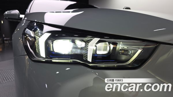 BMW 5 Series 2024, фото 7