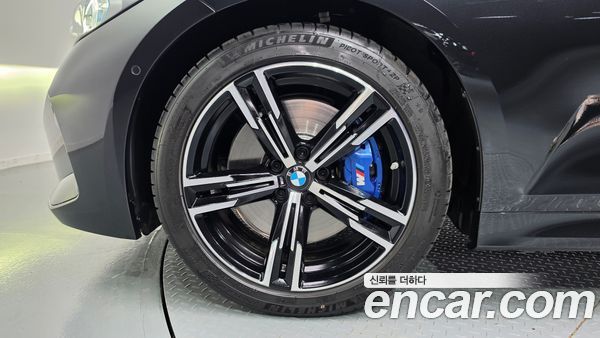 BMW 3 Series 2025, фото 5