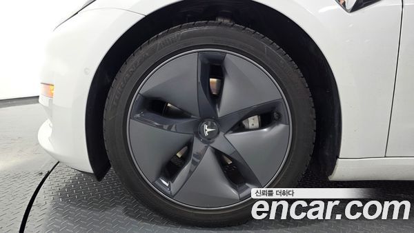 Tesla Model 3 2020, фото 5