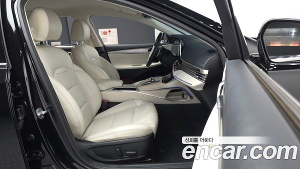 Hyundai Grandeur 2022, фото 17
