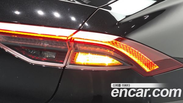 Hyundai Grandeur 2022, фото 9
