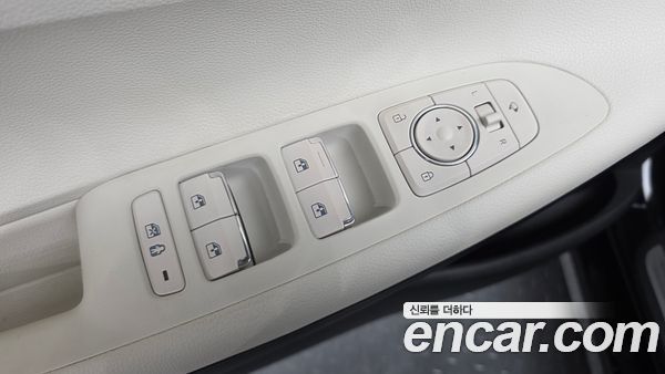 Hyundai Grandeur 2022, фото 29