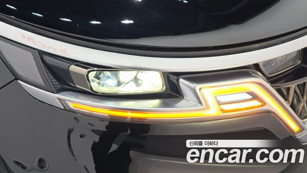 Kia Carnival 2021, фото 7