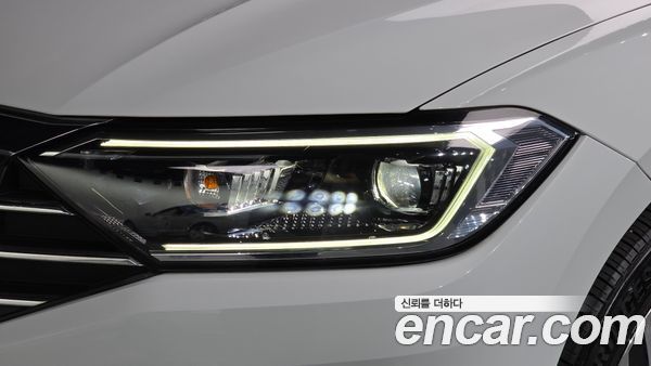 Volkswagen Jetta 2021, фото 8