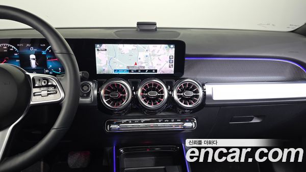 Mercedes-Benz GLB 2022, фото 14