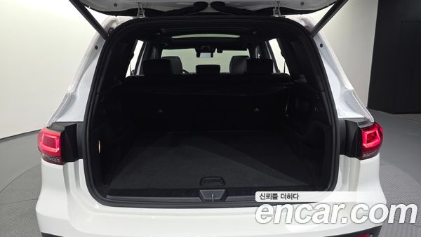 Mercedes-Benz GLB 2022, фото 20