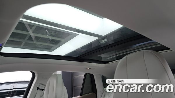 Mercedes-Benz EQE 2023, фото 24