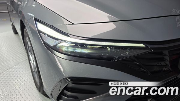 Hyundai Elantra 2024, фото 8