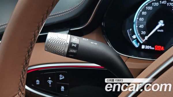 Genesis GV70 2021, фото 29