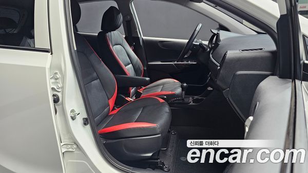 Kia Picanto 2022, фото 16