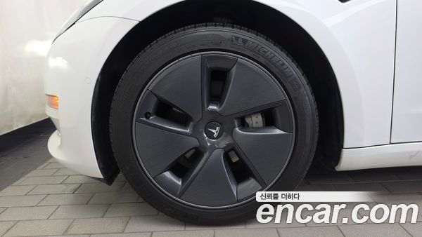 Tesla Model 3 2022, фото 5