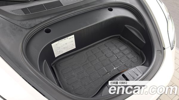 Tesla Model 3 2022, фото 6