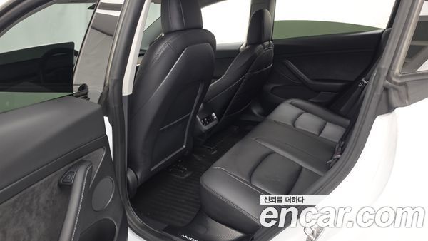 Tesla Model 3 2022, фото 16