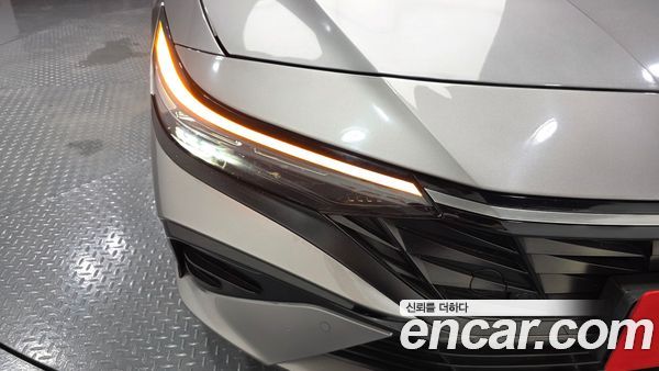Hyundai Elantra 2024, фото 8