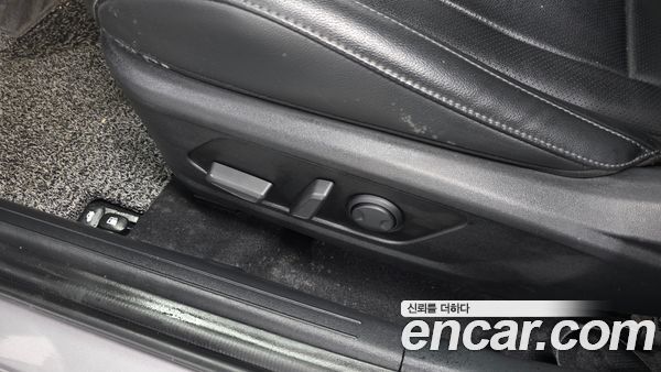 Hyundai Elantra 2024, фото 31