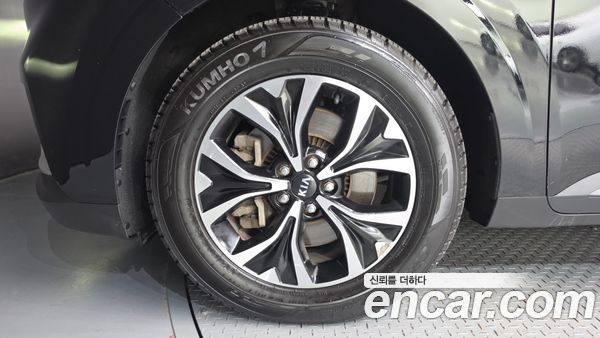 Kia Carnival 2021, фото 5
