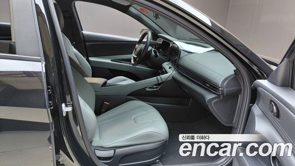 Hyundai Elantra 2024, фото 16
