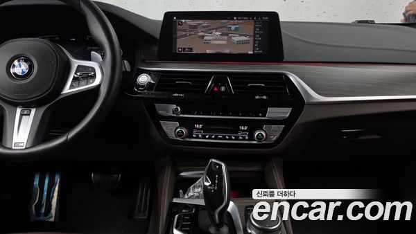 BMW 5 Series 2020, фото 14