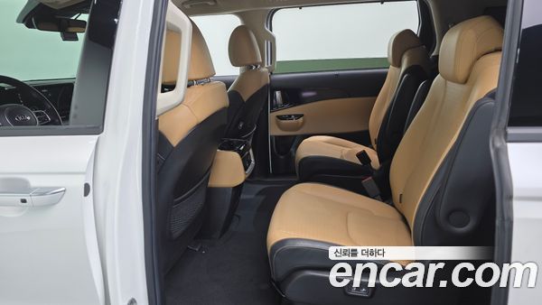 Kia Carnival 2021, фото 16